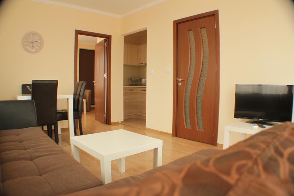 Aparthotel Aria Complex Sveti Vlas Habitación foto